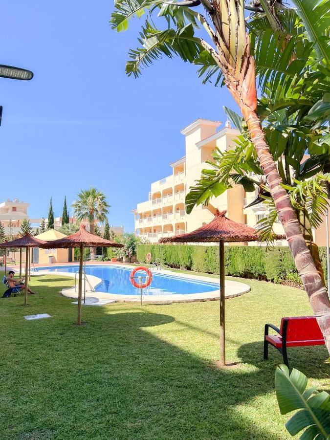 Apartment Playaquebrada & Pool Cozy Flat *
