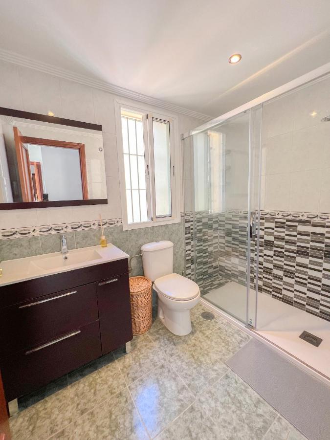 Playaquebrada & Pool Cozy Flat Apartment