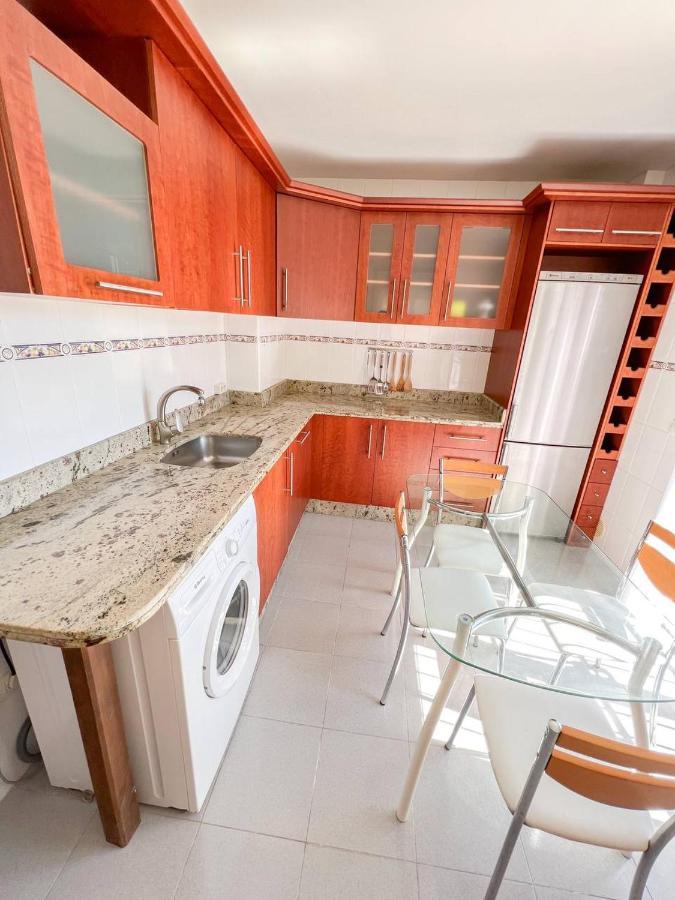 Apartment Playaquebrada & Pool Cozy Flat *